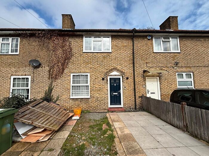 3 Bedroom Terraced House For Sale In Oakridge Road, Bromley, BR1