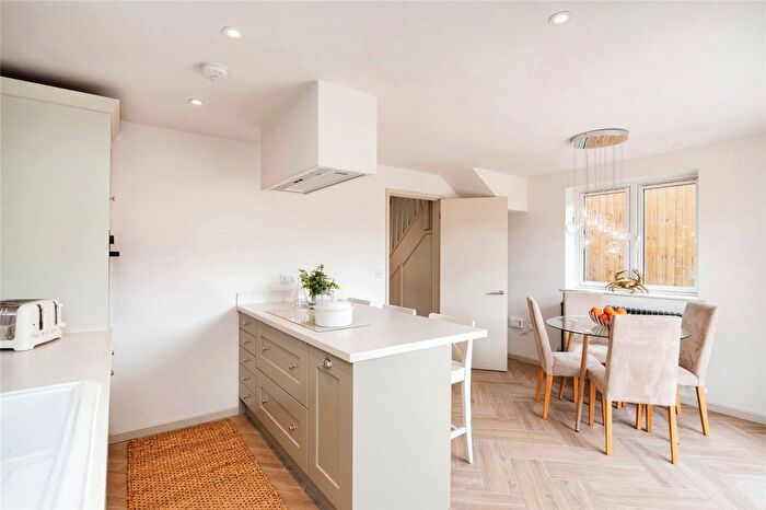 3 Bedroom End Of Terrace House For Sale In Keel Gardens, Tunbridge Wells, Kent, TN4