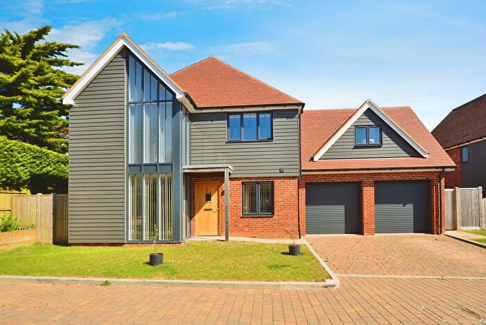 5 Bedroom Detached House For Sale In Merlin Court, Folkestone, Kent, CT18