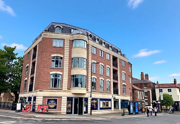 2 Bedroom Flat For Sale In Apartment, Merchants Place, Merchantgate, York, YO1