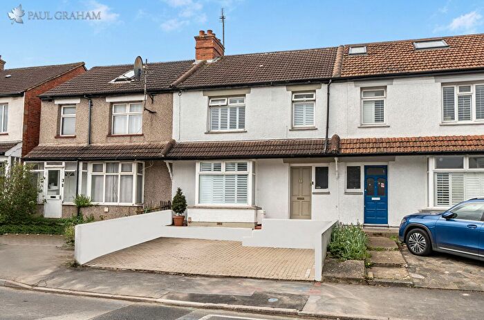 3 Bedroom Terraced House For Sale In Gander Green Lane, Sutton, SM1