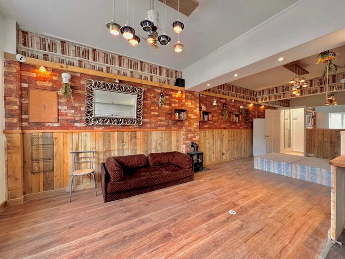 1 Bedroom Studio To Rent In Brighton Road, Hooley, Coulsdon, CR5