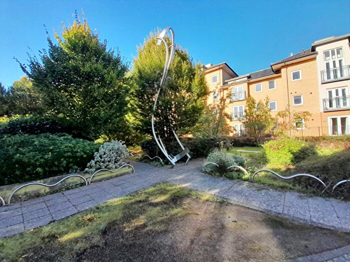 1 Bedroom Flat For Sale In Hampden Gardens, Cambridge, CB1