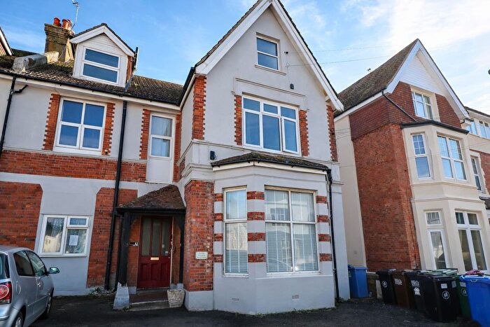 2 Bedroom Maisonette For Sale In Eversley Road, Bexhill-On-Sea, TN40