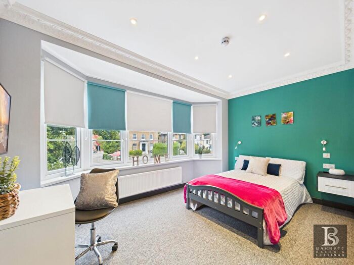 Studio To Rent In Sussex Place, Slough, SL1