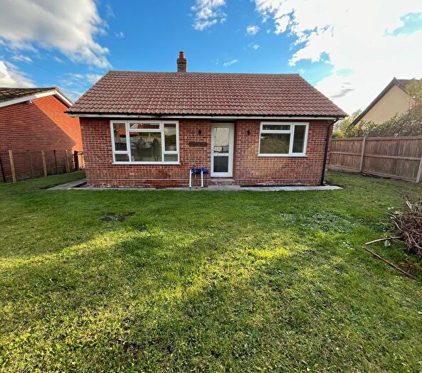 2 Bedroom Detached Bungalow To Rent In Marsh Lane, New Buckenham, NR16