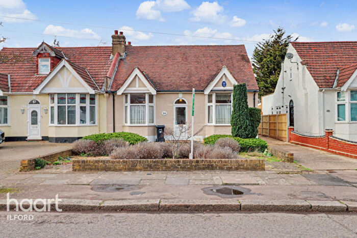 3 Bedroom Semi-Detached Bungalow For Sale In Levett Gardens, Ilford, IG3