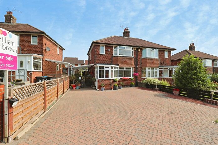 3 Bedroom Semi-Detached House For Sale In Greenfields Road, Harrogate, HG2