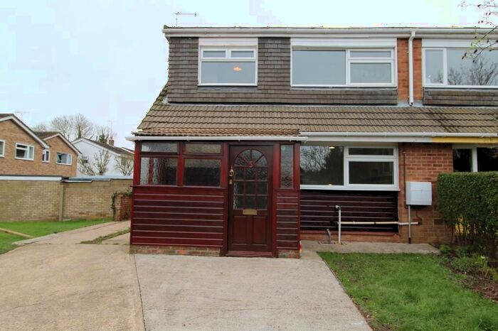 4 Bedroom Semi-Detached House To Rent In Lilac End, Haslingfield, Cambridge, CB23