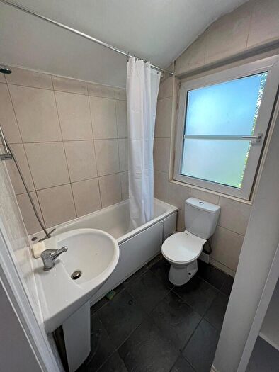 1 Bedroom Flat To Rent In Felix Road, Bristol, BS5
