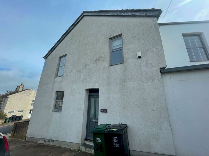 2 Bedroom House To Rent In Ryde Road, Brighton, BN2