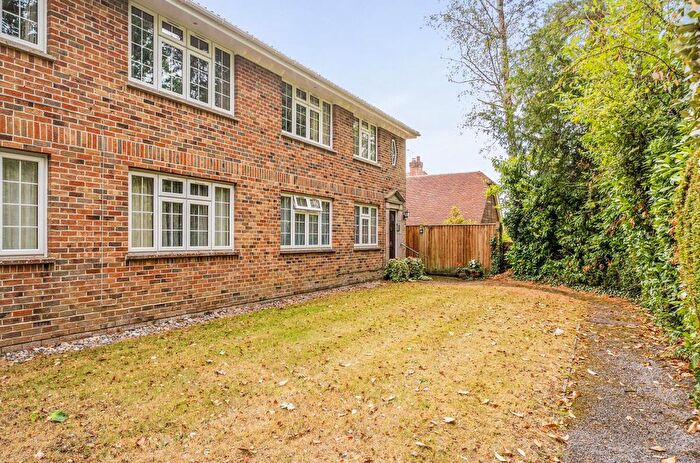2 Bedroom Maisonette For Sale In Tithewood Close, Hiltingbury, Chandler's Ford, SO53