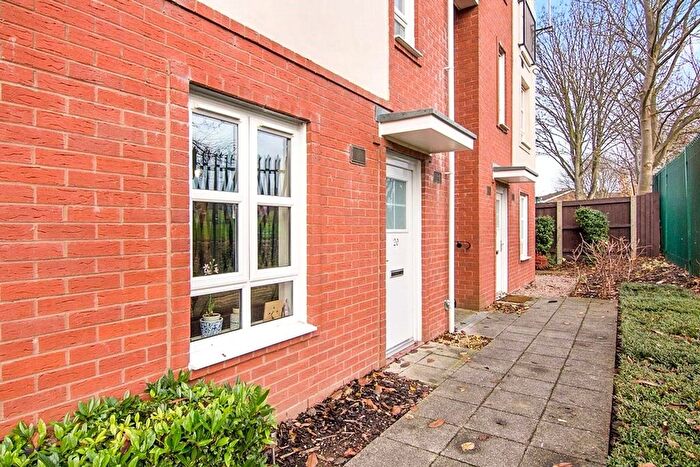 1 Bedroom Flat To Rent In Burton-On-Trent, Staffordshire, DE15