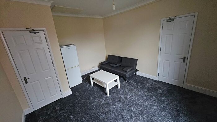 1 Bedroom Flat To Rent In Bulmershe Road, Reading, RG1