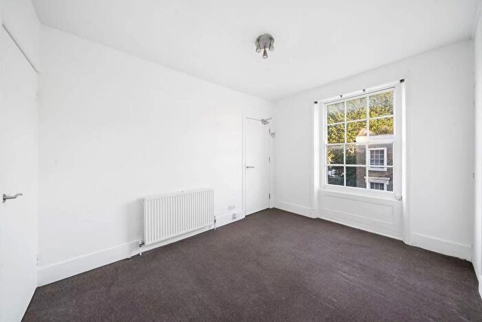 1 Bedroom Flat To Rent In Greenland Road, London, NW1