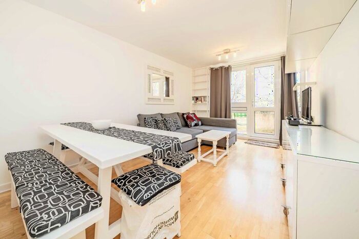 1 Bedroom Flat To Rent In Tavistock Crescent, London, W11