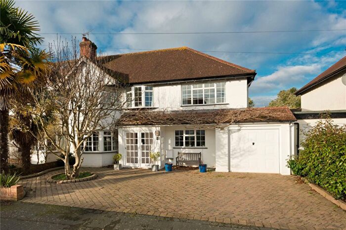 4 Bedroom Semi-Detached House To Rent In Vaughan Road, Thames Ditton, Surrey, KT7