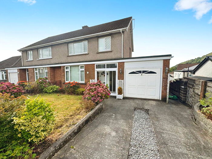 3 Bedroom Semi-Detached House For Sale In Cwmclais Road, Cwmavon, Port Talbot, SA12