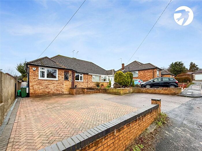 3 Bedroom Bungalow For Sale In Nuffield Road, Hextable, Kent, BR8