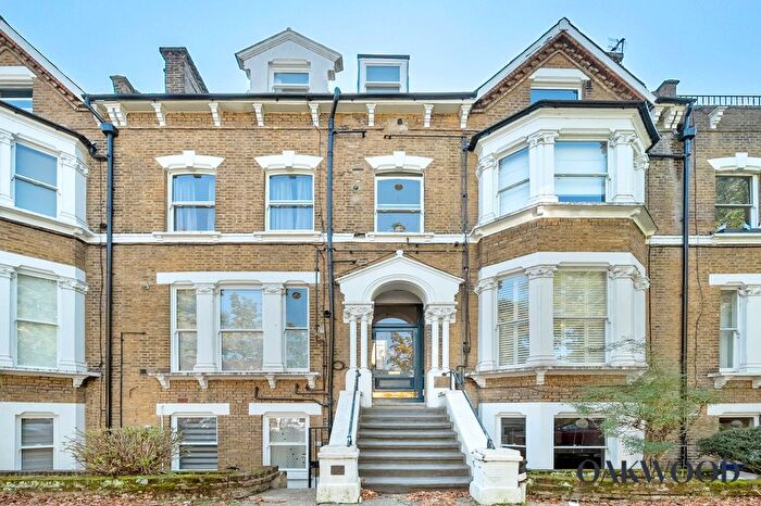 1 Bedroom Flat For Sale In Amhurst Park, London, N16