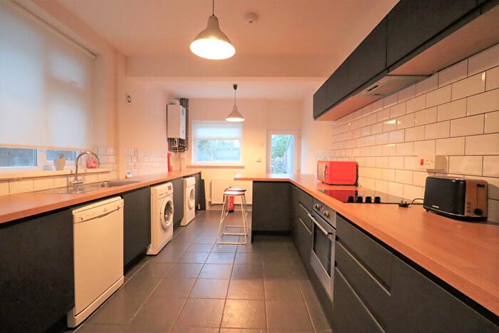 4 Bedroom Terraced House To Rent In Manor Street, CF14