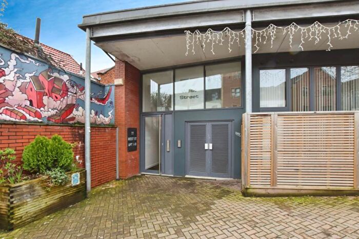 1 Bedroom Flat To Rent In West Street - Bedminster, BS3