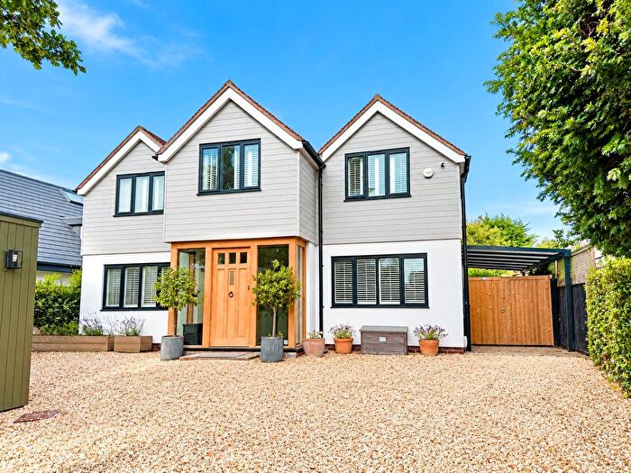 5 Bedroom Detached House For Sale In Daniells Walk, Lymington, Hampshire, SO41