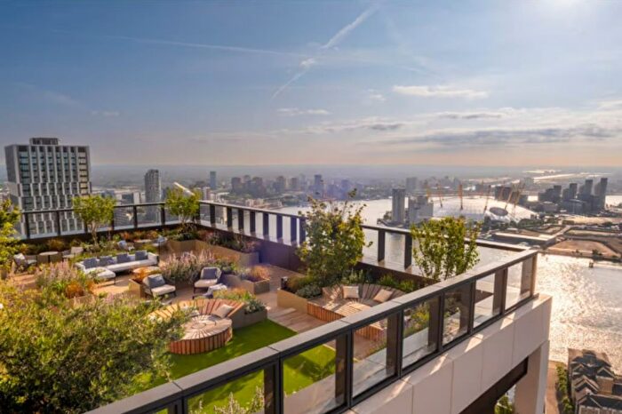 1 Bedroom Flat For Sale In Marsh Wall, London, E14