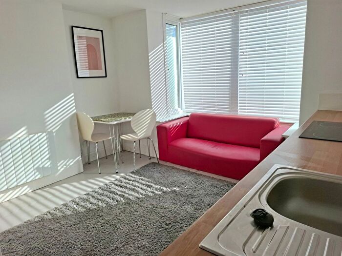 1 Bedroom Flat To Rent In North Walls, Winchester, SO23