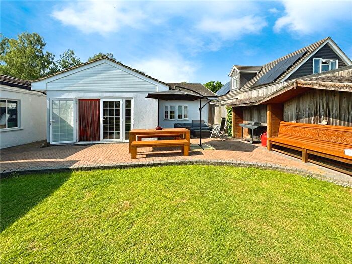 3 Bedroom Bungalow For Sale In Greenview Crescent, Hildenborough, Tonbridge, Kent, TN11