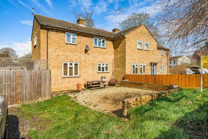 2 Bedroom End Of Terrace House To Rent In Trinity Road, Headington, OX3