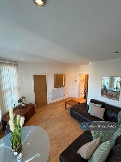 2 Bedroom Flat To Rent In Howard Drive, Liverpool, L19