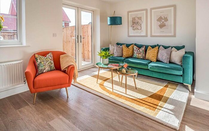 3 Bedroom Semi Detached House For Sale In Buxton Road, Old Catton, Norfolk, NR6