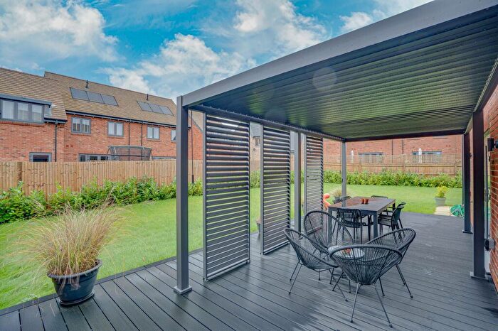 5 Bedroom Detached House For Sale In Hopper Road, Eastleigh, SO50