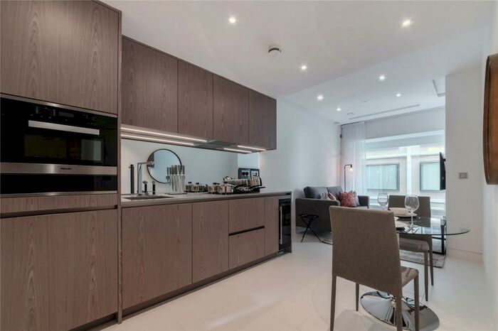 1 Bedroom Apartment To Rent In Sugar Quay, Water Lane, London, EC3R