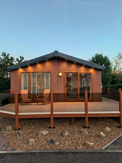 3 Bedroom Lodge For Sale In Gronant, Prestatyn, LL19