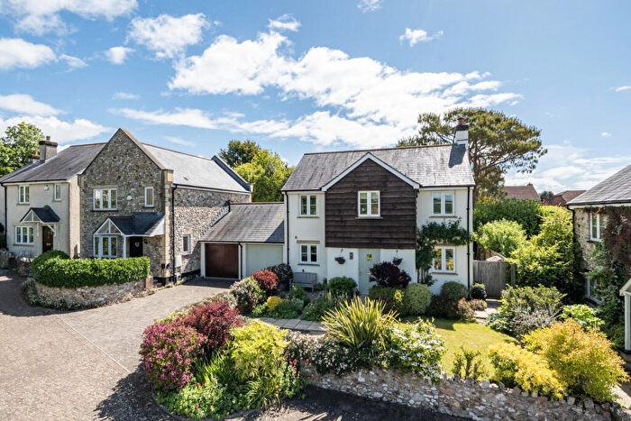 4 Bedroom Detached House For Sale In Sopers Field, Chardstock, EX13