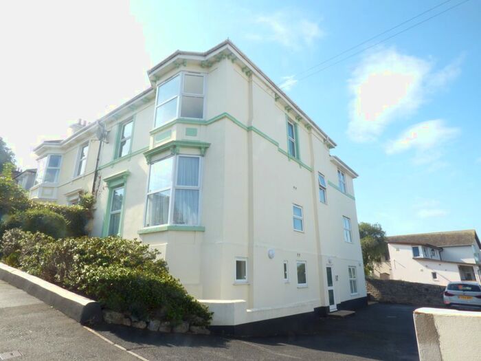 2 Bedroom Flat To Rent In Powderham Road, Newton Abbot, TQ12
