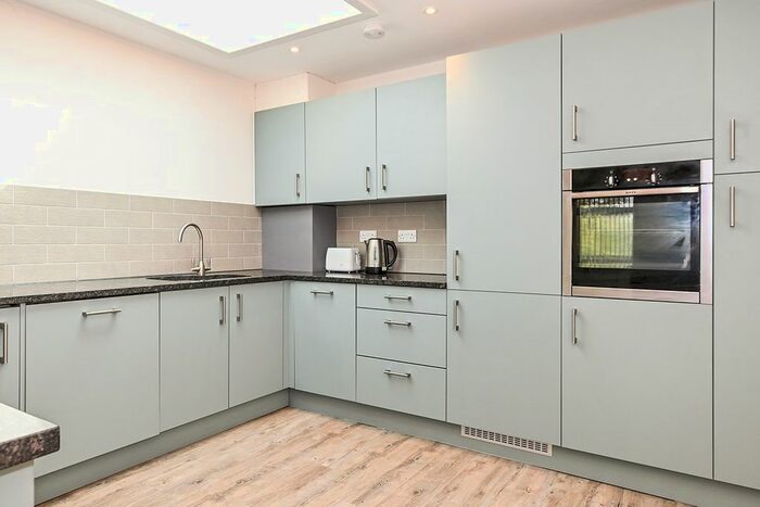 2 Bedroom Flat To Rent In Armada Way, Plymouth, PL1