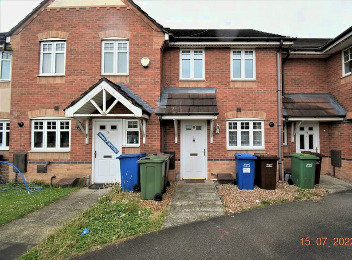 2 Bedroom Mews House To Rent In Darwen Drive, Platt Bridge, WN2
