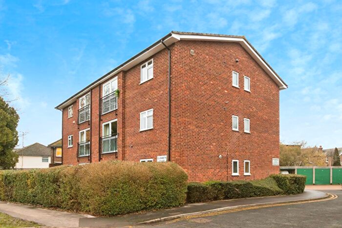 2 Bedroom Apartment To Rent In Victoria Road, Horley, RH6