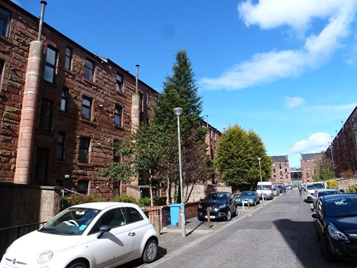 1 Bedroom Flat To Rent In Hathaway Lane, Glasgow -, G20