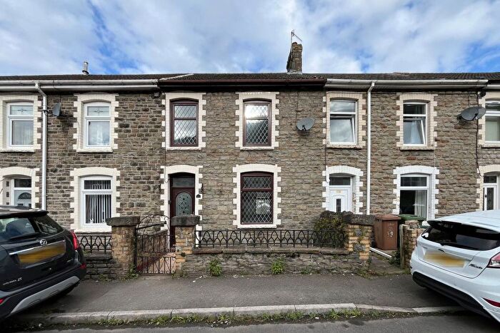 3 Bedroom Property To Rent In North Road, Pontywaun, Crosskeys, NP11