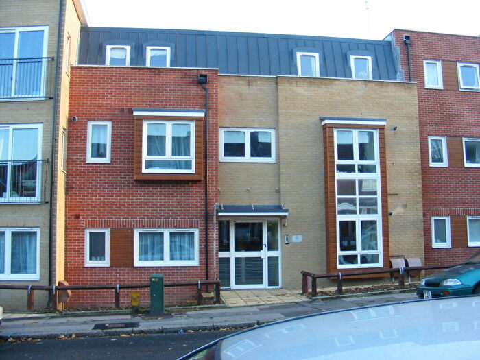 2 Bedroom Apartment To Rent In Portswood Road, Portswood, Southampton, SO17