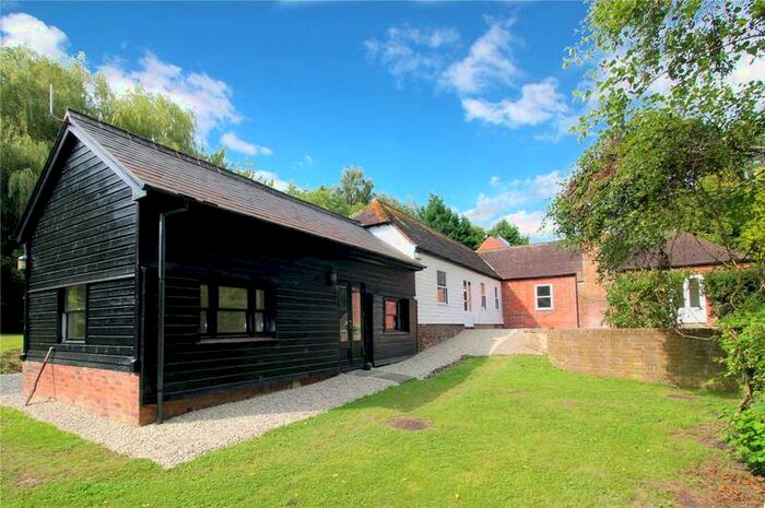 4 Bedroom Detached House To Rent In Edenbridge Road, Hartfield, East Sussex, TN7