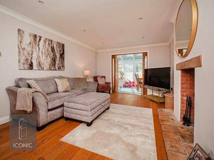 4 Bedroom Detached House For Sale In Suter Drive, Taverham, Norwich, NR8