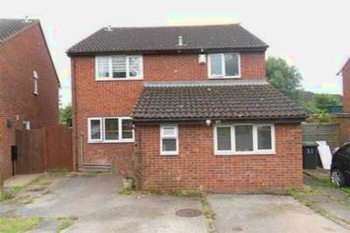 5 Bedroom House To Rent In Shortstown, MK42