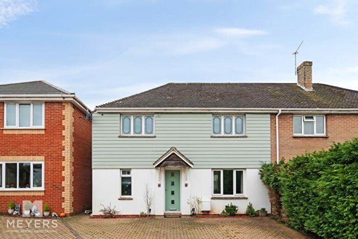 3 Bedroom Semi-Detached House For Sale In Green Close, Bere Regis, BH20