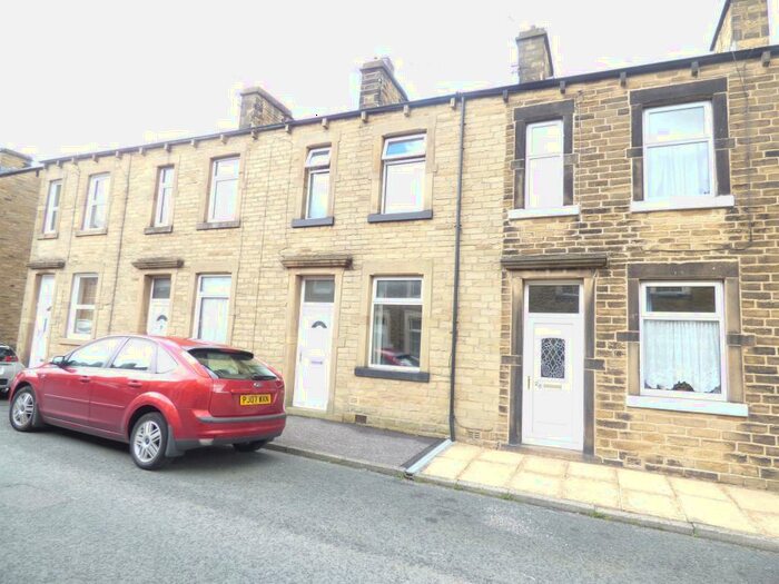 2 Bedroom Terraced House For Sale In Clitheroe Street, Skipton, BD23