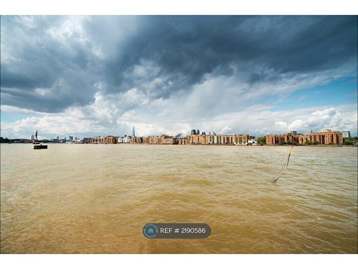 2 Bedroom Flat To Rent In Rotherhithe Street, London, SE16